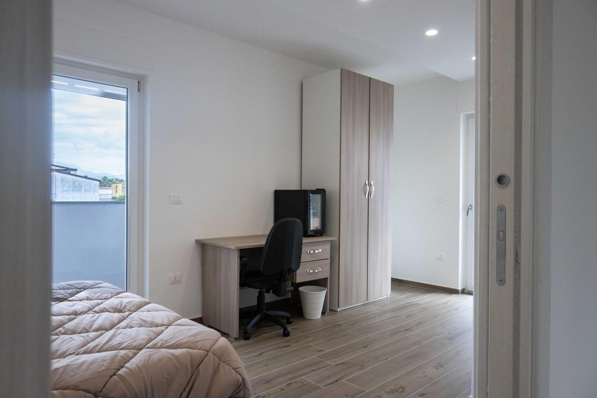 Ansiro Rooms Home Business Scisciano ภายนอก รูปภาพ
