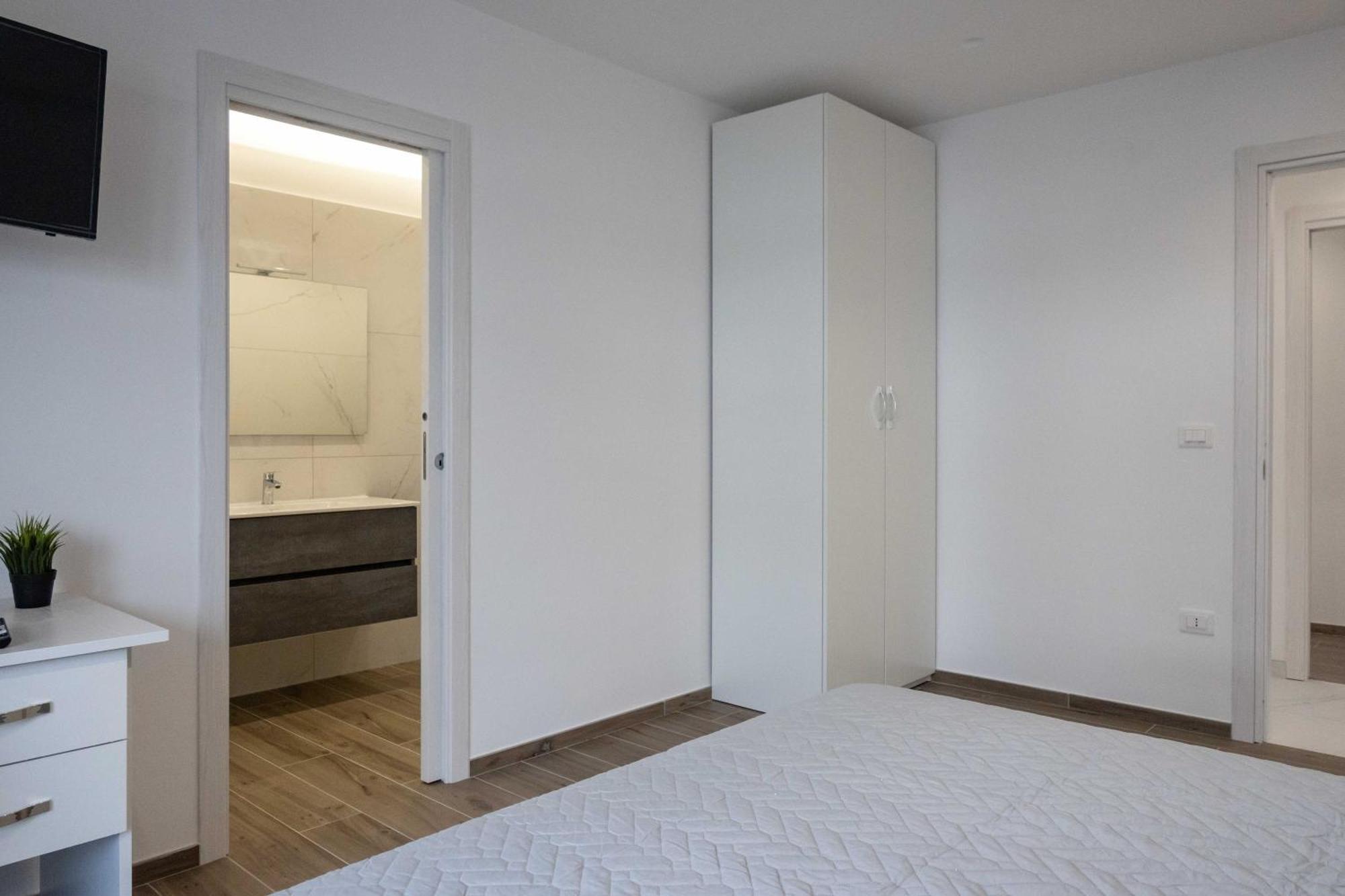 Ansiro Rooms Home Business Scisciano ภายนอก รูปภาพ